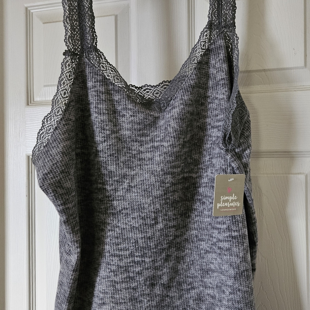 Qty 1 Simple Pleasures Loungewear Top 2X AND Qty 1 M&B Black Spaghetti Top Plus